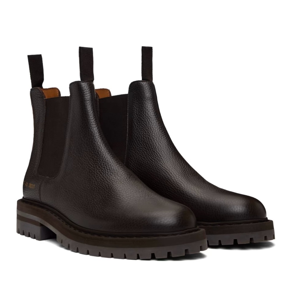 Chelsea Brown grained calfskin Leather Boots by Common Projects. 
Made in Italy